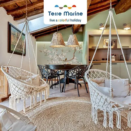 Magnolia, Terre Marine *